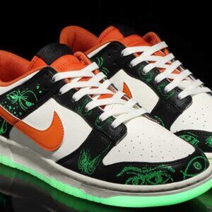 New! Nike Dunk Low PRM Halloween Glow in Dark 7Y/8.5W